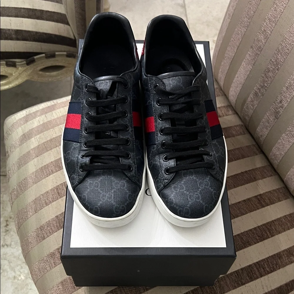 Gucci